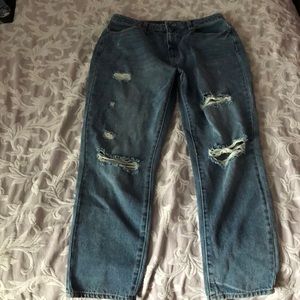 High waisted Ripped jeans